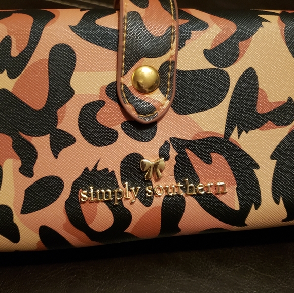Simply Southern Large Wallet - Picture 2 of 4